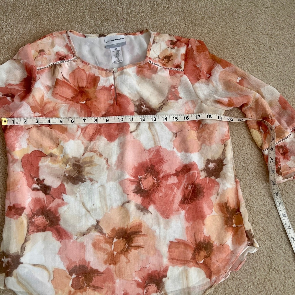 Alfred Dunner Set 10/12 Petite Floral Print Blouse Matching Shorts Bundle - Picture 7 of 11